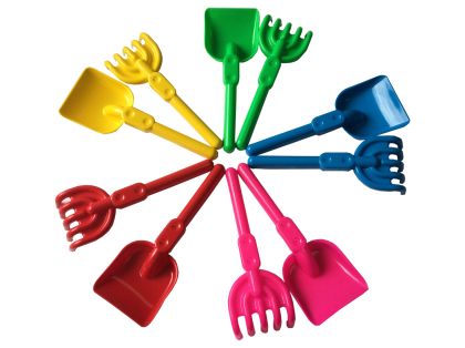 Форми за пясък + гребло и лопата  КИМБАРИ ***