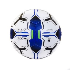 Lared Astro: Кожена топка за футболни звезди!