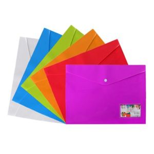 Папка ПВЦ  с копче ПЛЪТНА BENGE А4+  BG1013